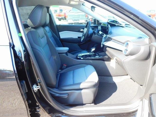 new 2025 Chevrolet Trax car, priced at $25,485