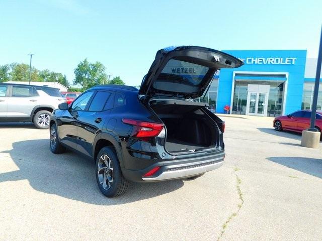 new 2025 Chevrolet Trax car, priced at $25,485