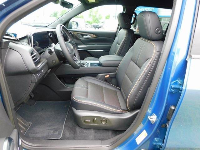 new 2025 Chevrolet Traverse car, priced at $55,295