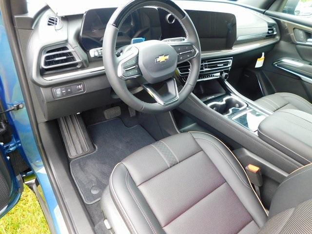 new 2025 Chevrolet Traverse car, priced at $55,295