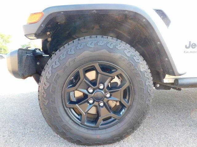 used 2021 Jeep Gladiator car, priced at $31,400