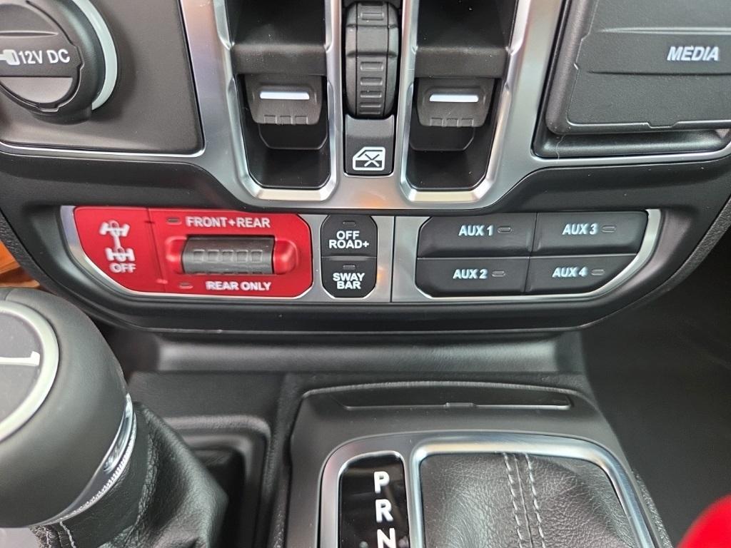 new 2025 Jeep Gladiator car, priced at $52,420