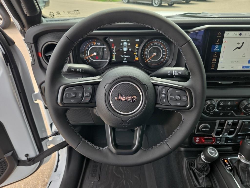 new 2025 Jeep Gladiator car, priced at $52,420