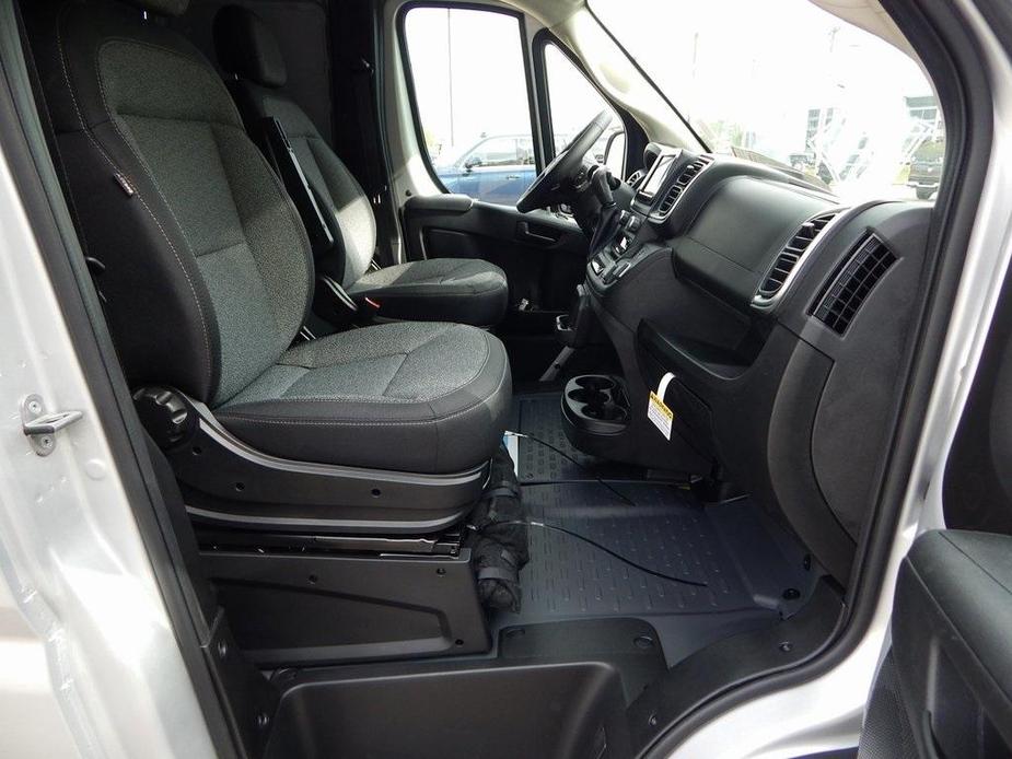 new 2024 Ram ProMaster 2500 car, priced at $47,417