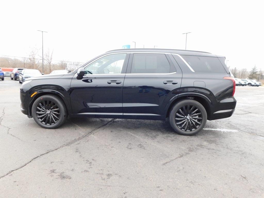 used 2024 Hyundai Palisade car, priced at $42,999