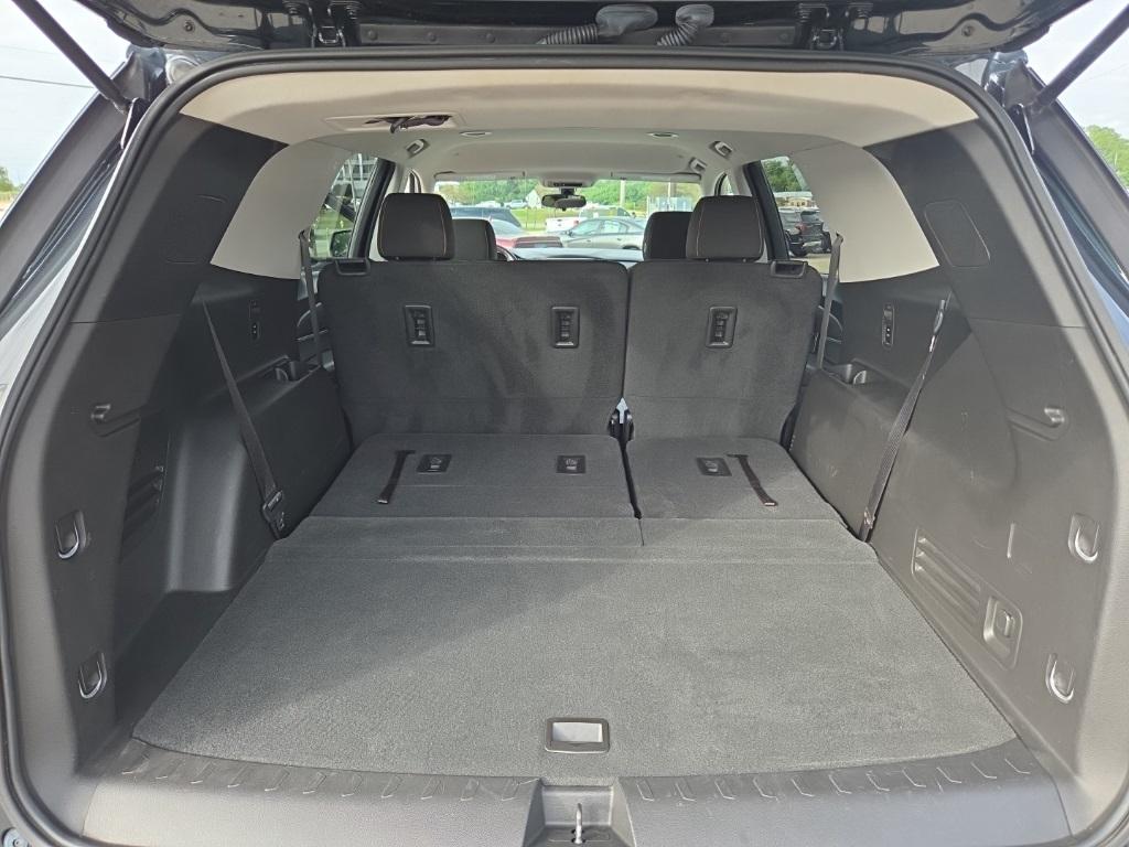 used 2019 Chevrolet Traverse car, priced at $17,995