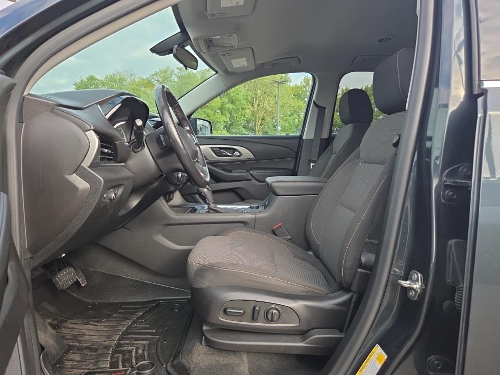 used 2019 Chevrolet Traverse car, priced at $17,995