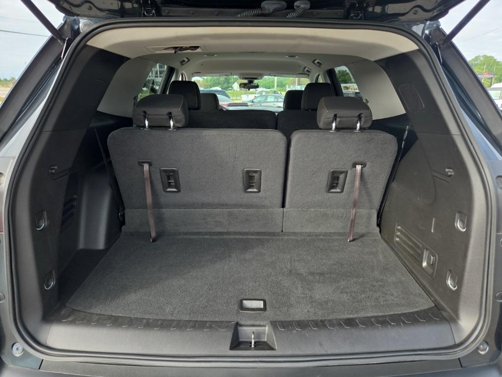 used 2019 Chevrolet Traverse car, priced at $17,995