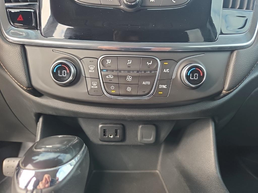 used 2019 Chevrolet Traverse car, priced at $17,995
