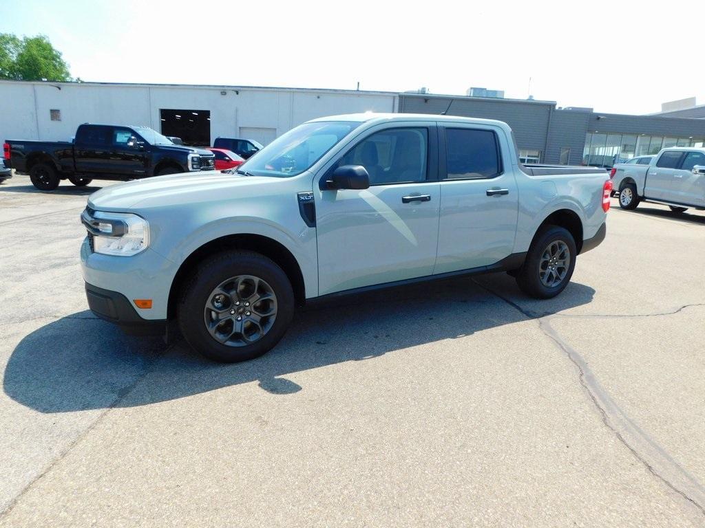 new 2024 Ford Maverick car, priced at $28,425
