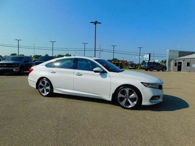 used 2019 Honda Accord car, priced at $27,900
