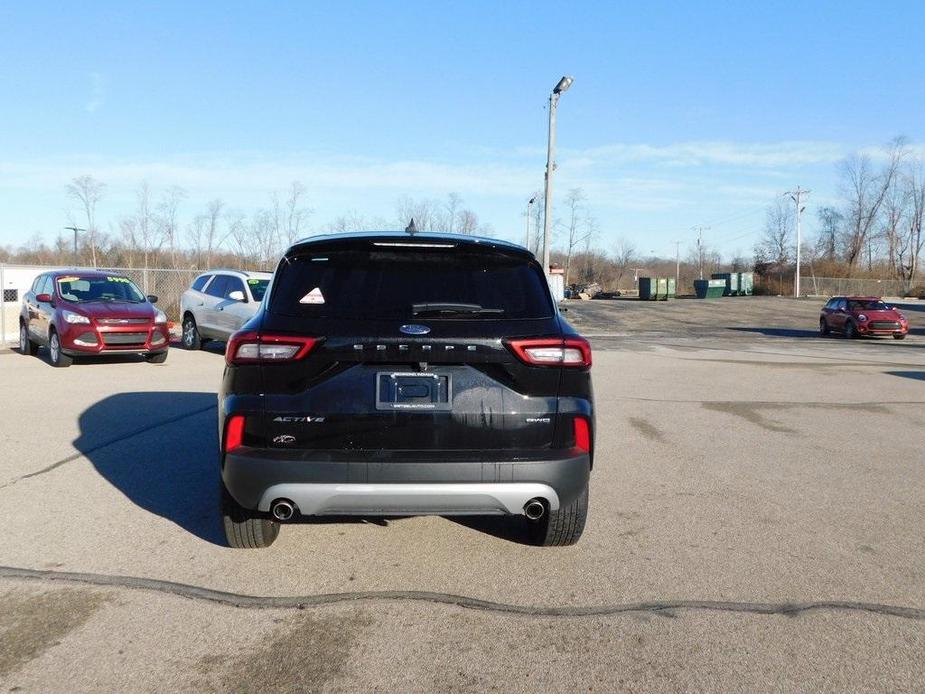 used 2024 Ford Escape car, priced at $25,999