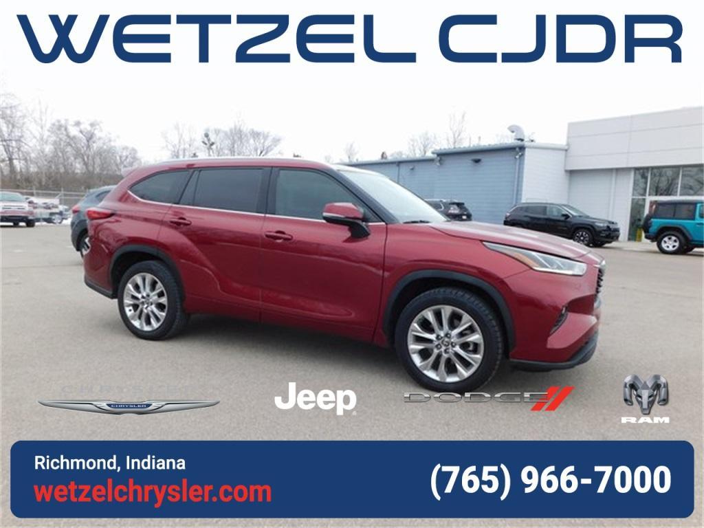 used 2020 Toyota Highlander car, priced at $29,999