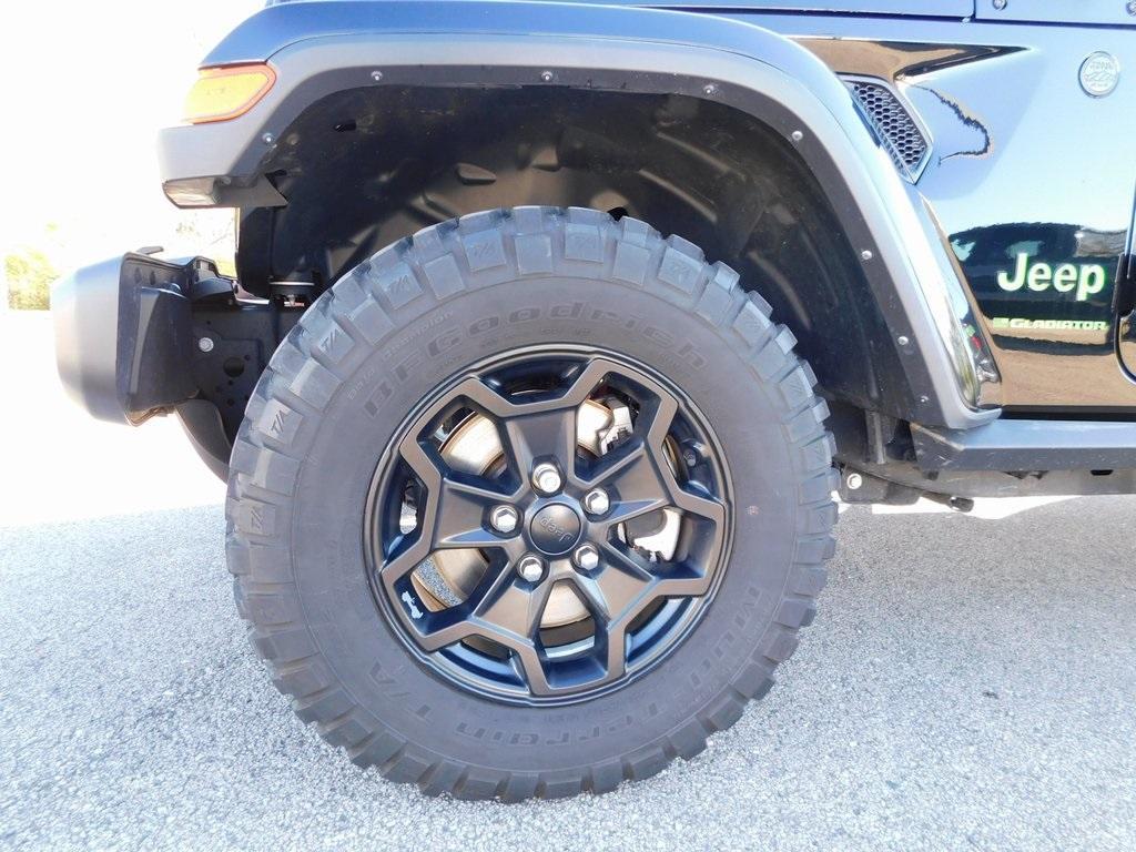 used 2023 Jeep Gladiator car, priced at $33,500