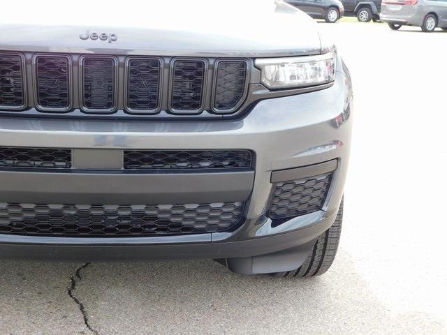 new 2025 Jeep Grand Cherokee L car, priced at $48,695