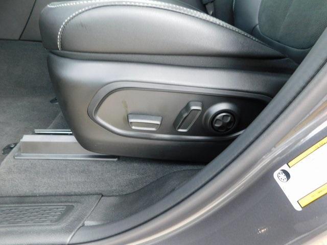 new 2025 Jeep Grand Cherokee L car, priced at $48,695