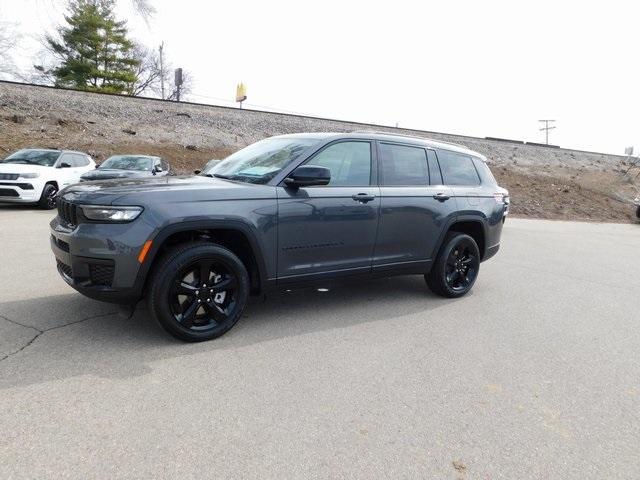 new 2025 Jeep Grand Cherokee L car, priced at $48,695