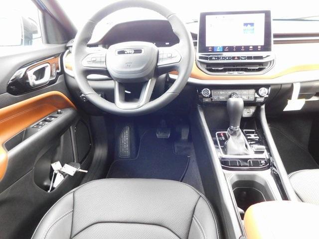 new 2025 Jeep Compass car, priced at $36,624