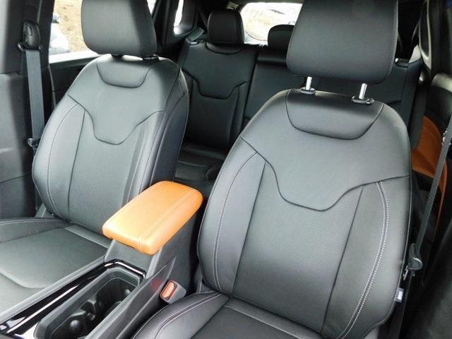 new 2025 Jeep Compass car, priced at $36,624