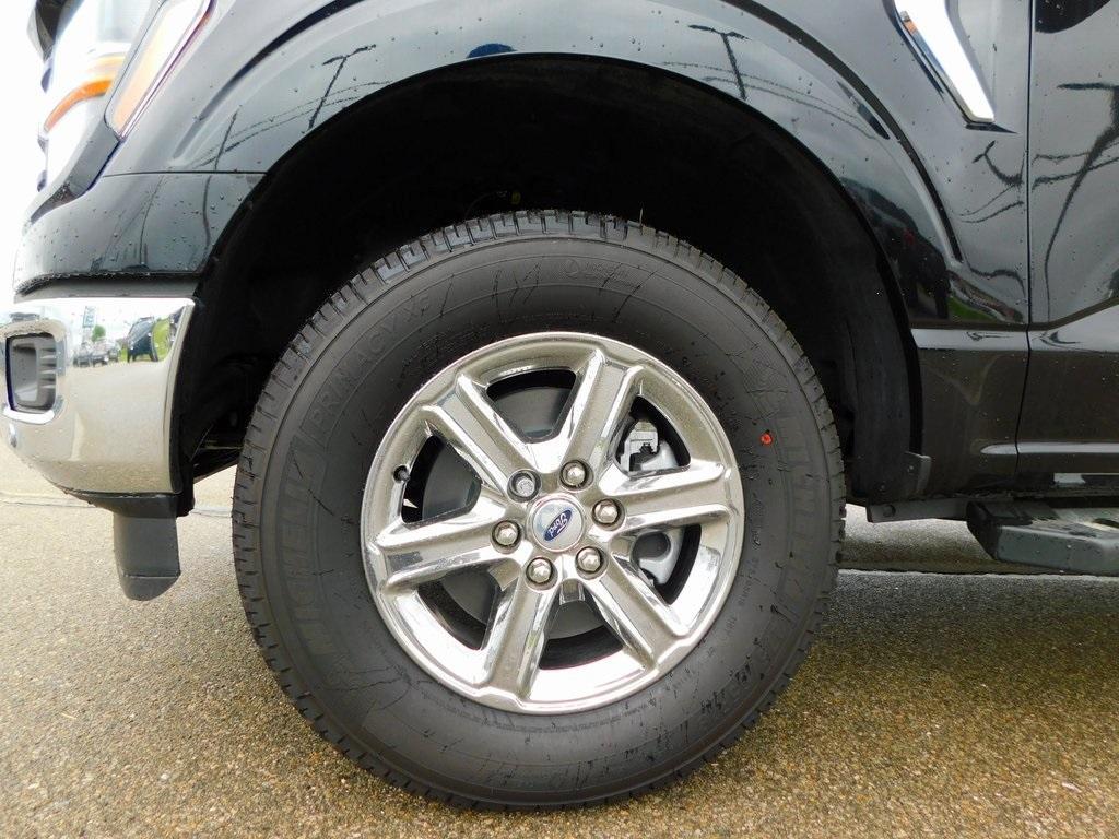 new 2024 Ford F-150 car, priced at $50,611