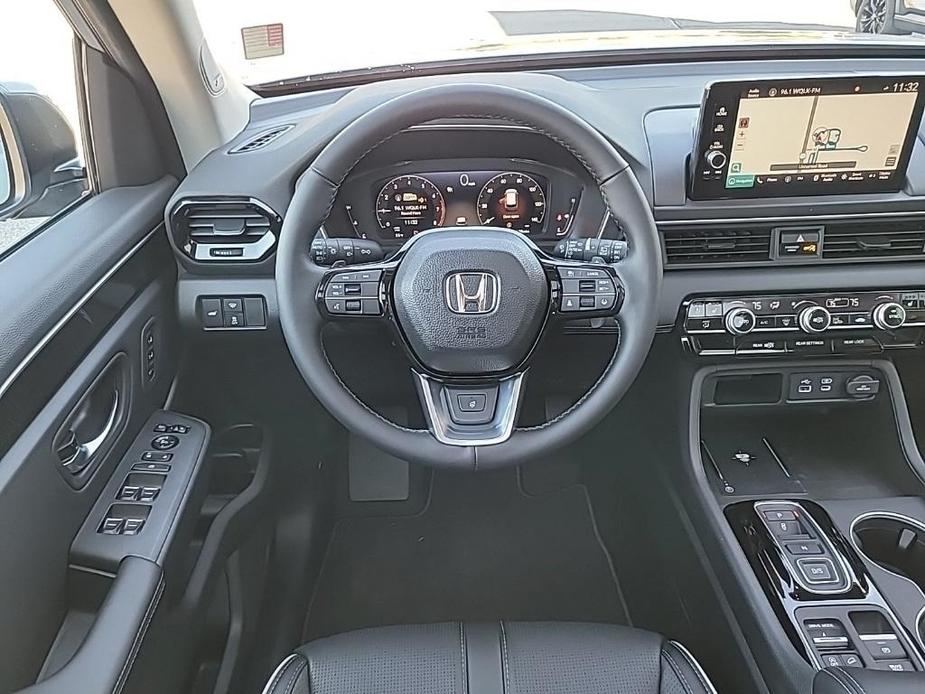 new 2025 Honda Pilot car