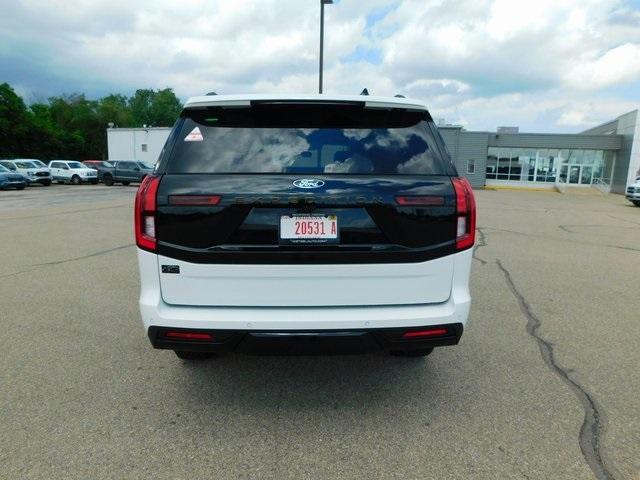 new 2025 Ford Expedition car, priced at $81,316