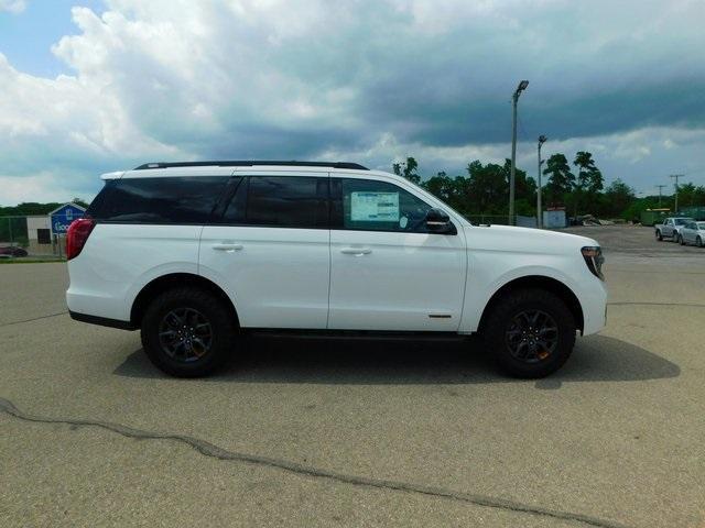 new 2025 Ford Expedition car, priced at $81,316