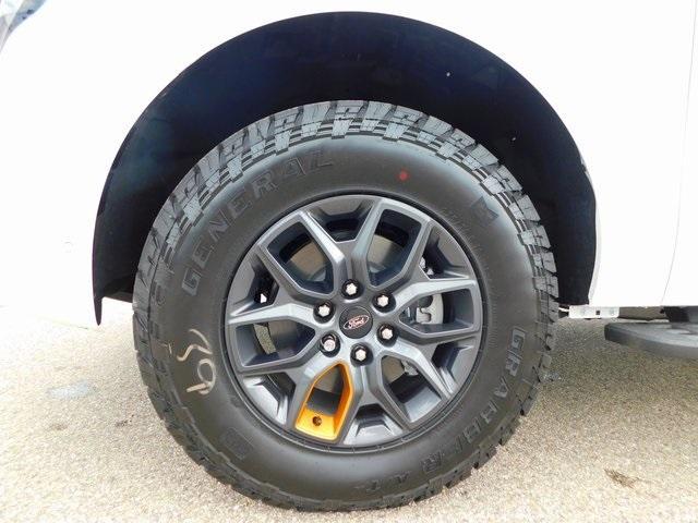 new 2025 Ford Expedition car, priced at $81,316