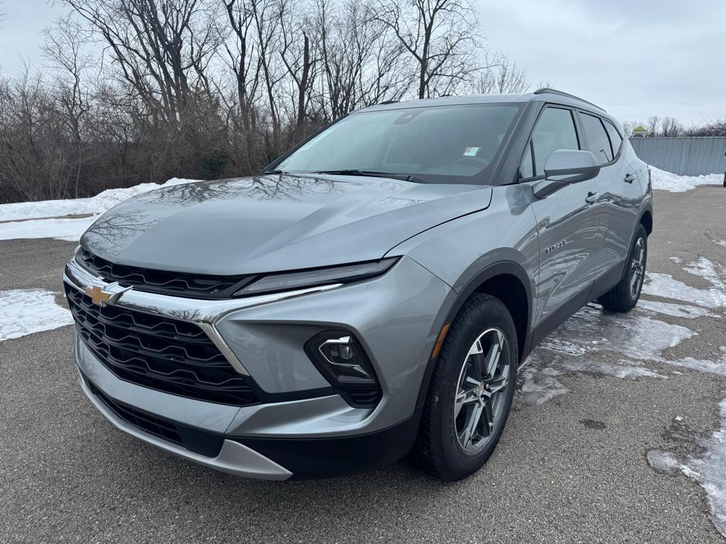 new 2025 Chevrolet Blazer car, priced at $36,550