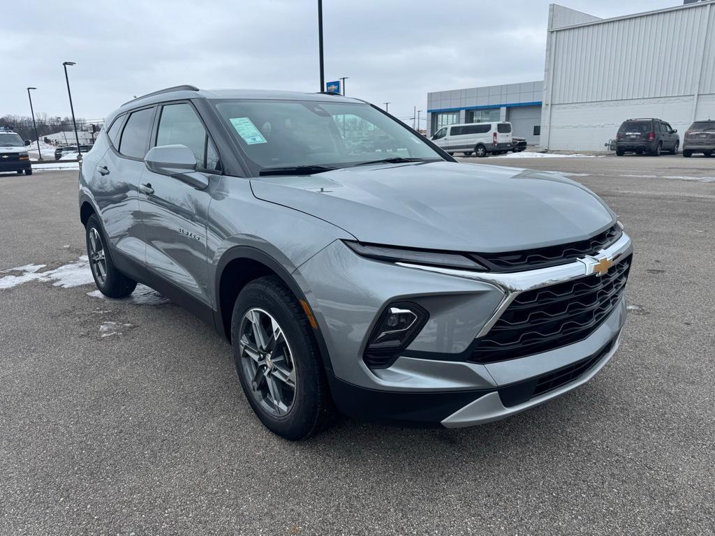 new 2025 Chevrolet Blazer car, priced at $36,550