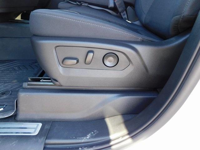 new 2025 Chevrolet Silverado 1500 car, priced at $53,743