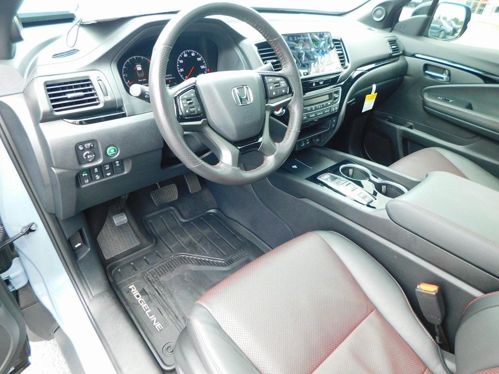 new 2025 Honda Ridgeline car, priced at $44,795