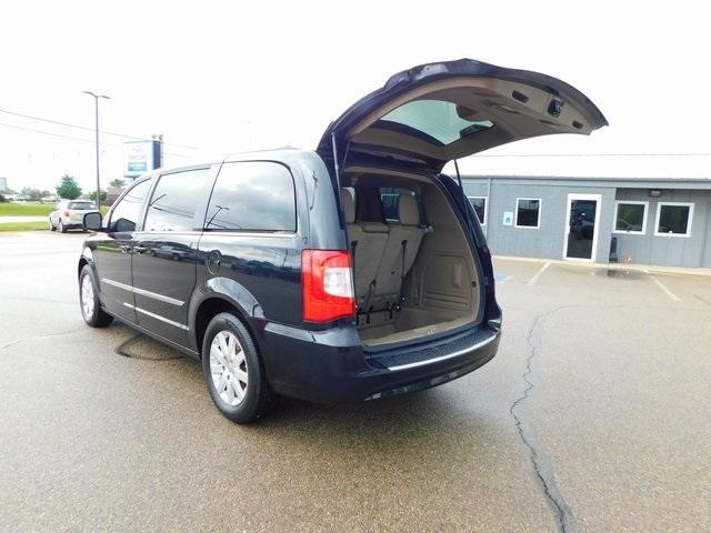 used 2014 Chrysler Town & Country car, priced at $8,990