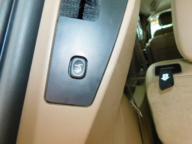 used 2014 Chrysler Town & Country car, priced at $8,990