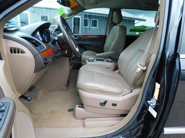 used 2014 Chrysler Town & Country car, priced at $8,990
