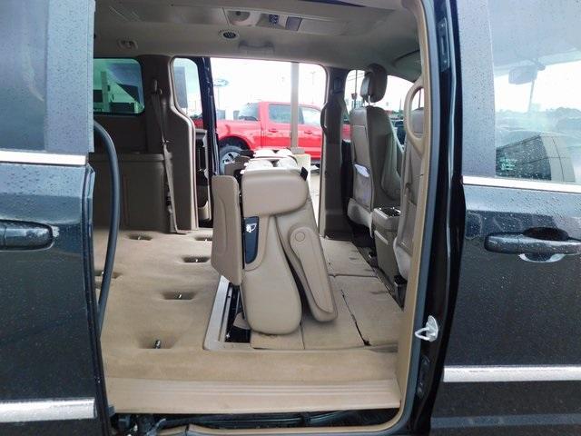 used 2014 Chrysler Town & Country car, priced at $8,990