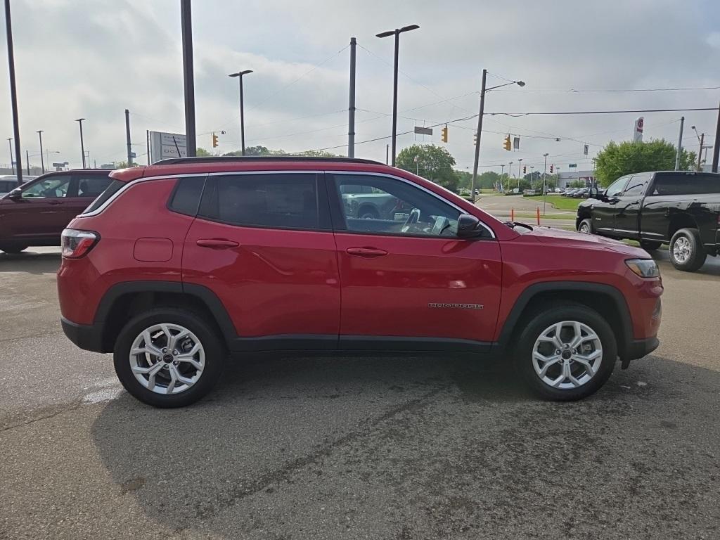 new 2025 Jeep Compass car, priced at $27,963