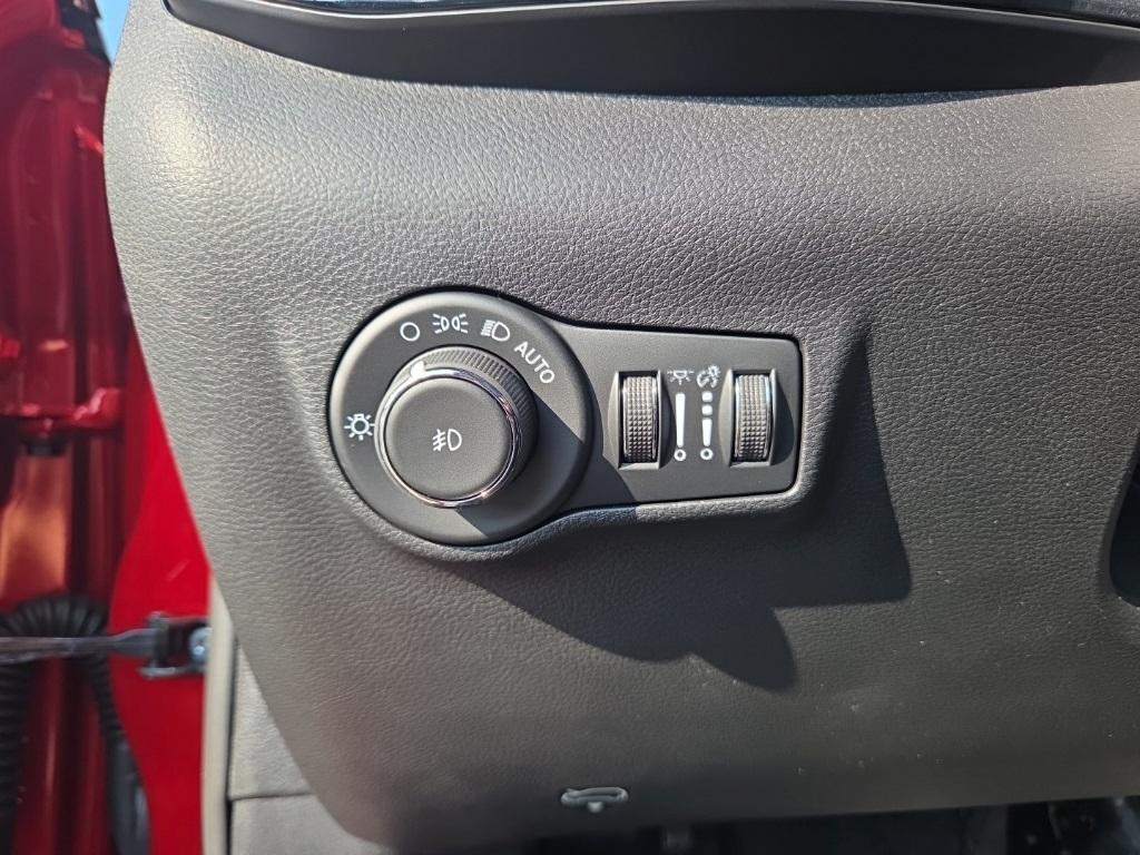 new 2025 Jeep Compass car, priced at $36,560