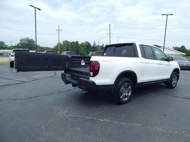 new 2024 Honda Ridgeline car, priced at $45,055