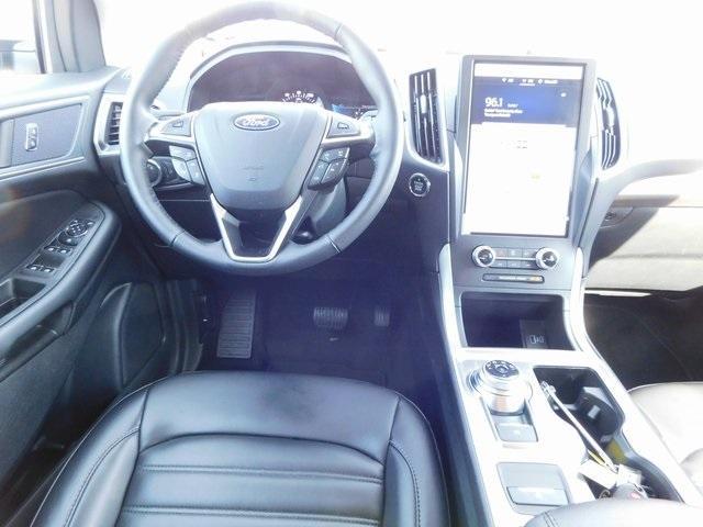used 2024 Ford Edge car, priced at $27,000
