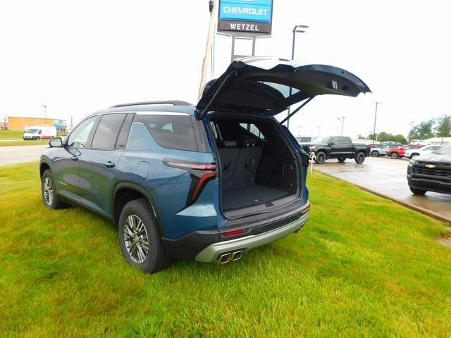 new 2025 Chevrolet Traverse car, priced at $46,045
