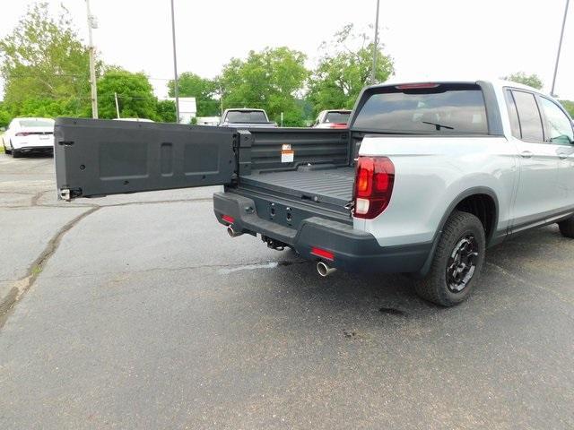 new 2025 Honda Ridgeline car, priced at $41,820