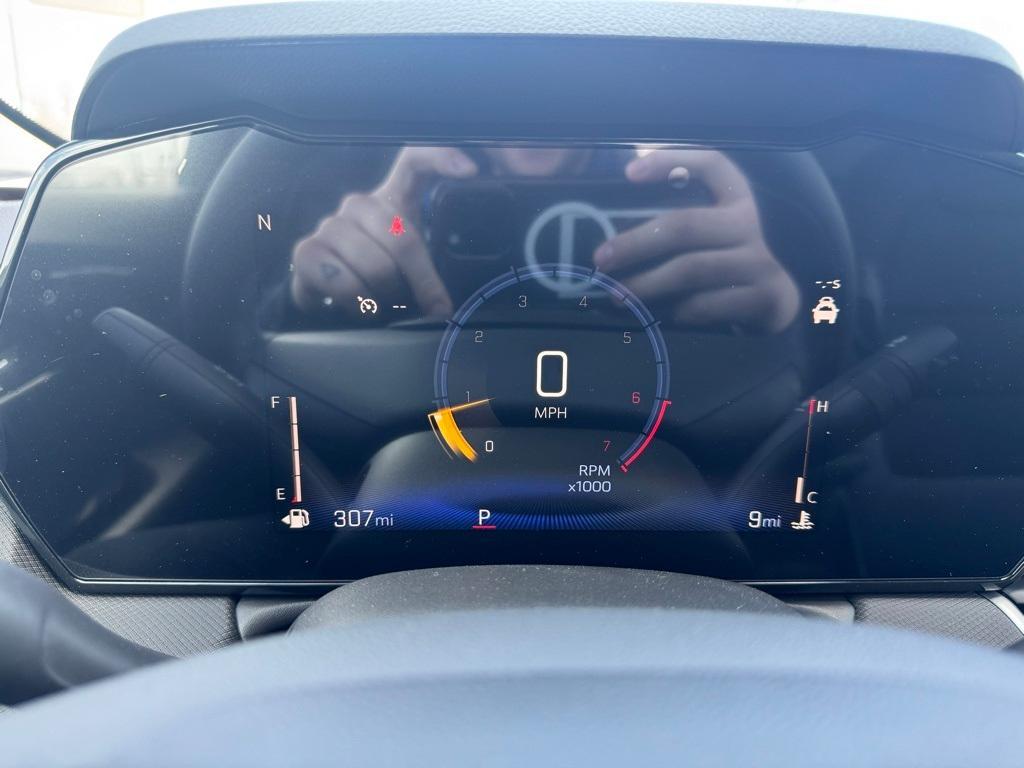 new 2025 Chevrolet TrailBlazer car, priced at $25,825