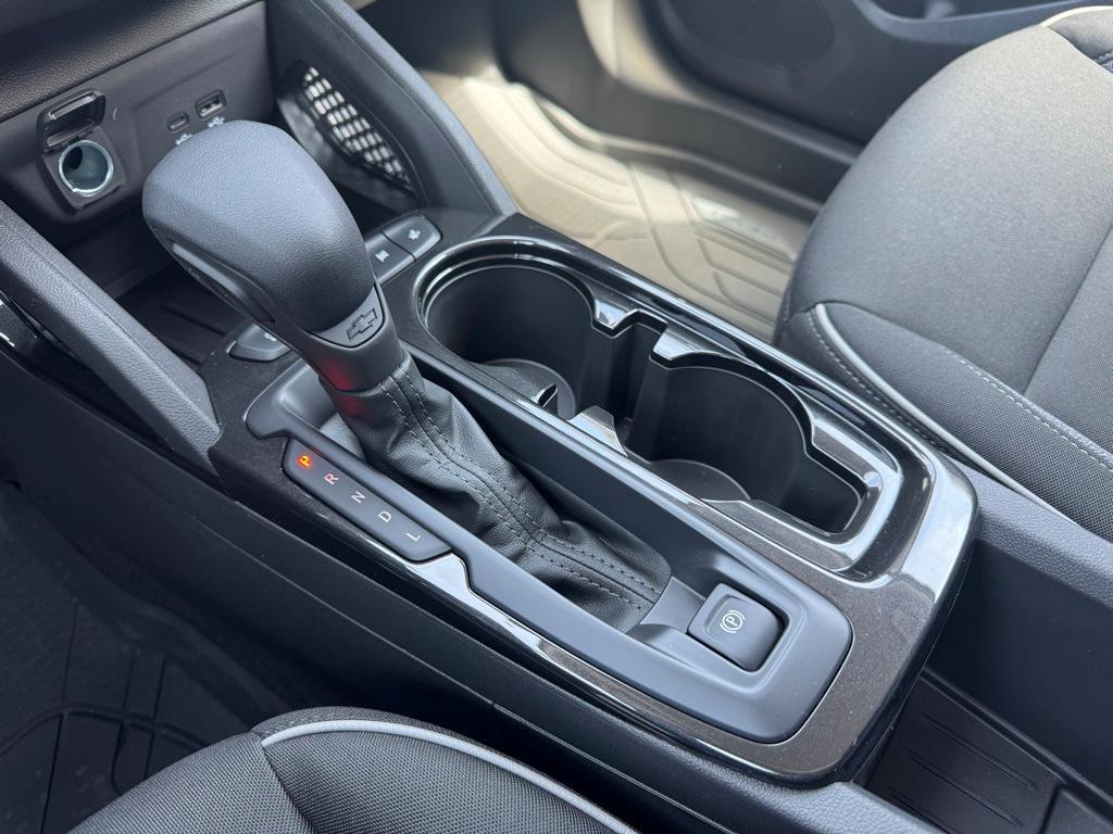 new 2025 Chevrolet TrailBlazer car, priced at $25,825