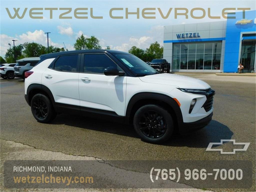 new 2025 Chevrolet TrailBlazer car, priced at $26,825
