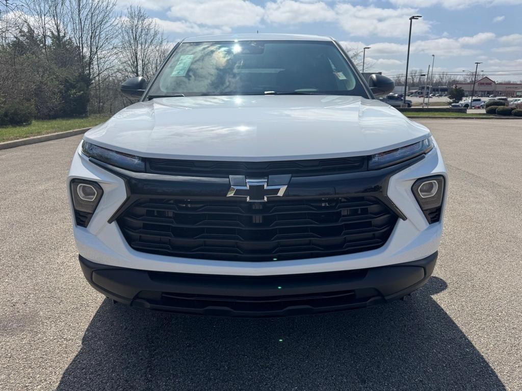 new 2025 Chevrolet TrailBlazer car, priced at $25,825