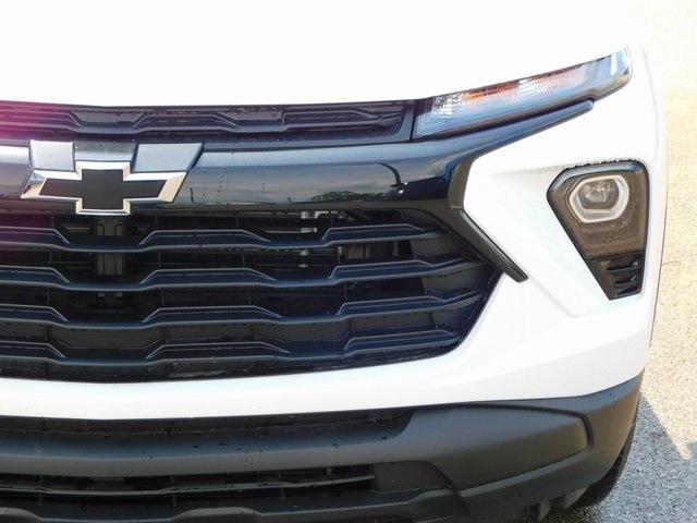 new 2025 Chevrolet TrailBlazer car, priced at $26,825