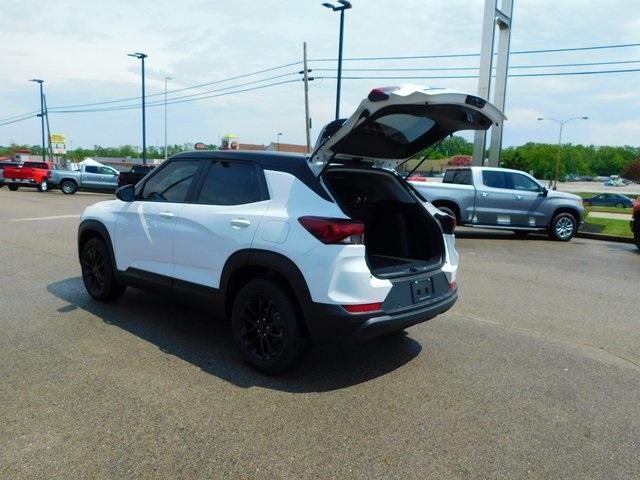 new 2025 Chevrolet TrailBlazer car, priced at $26,825