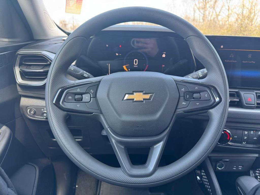 new 2025 Chevrolet TrailBlazer car, priced at $25,825