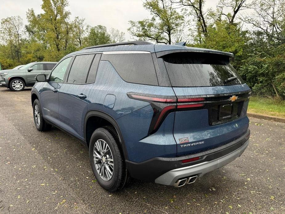 new 2024 Chevrolet Traverse car, priced at $41,670